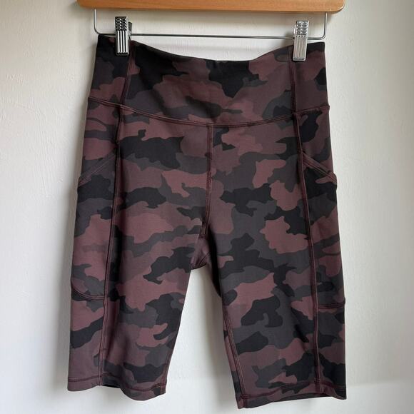 Lululemon 10" Bike Shorts – Camo Brown Earth Multi, Size 6 - Picture 2 of 7
